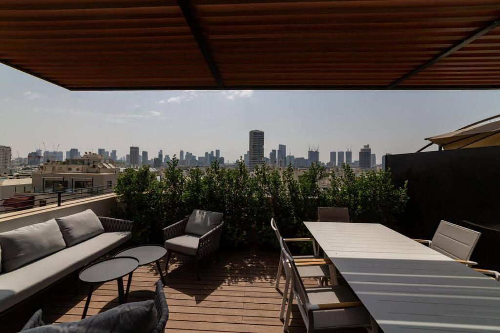 Amazing Penthouse On Gordon Beach 8 Guests Tel Aviv Esterno foto