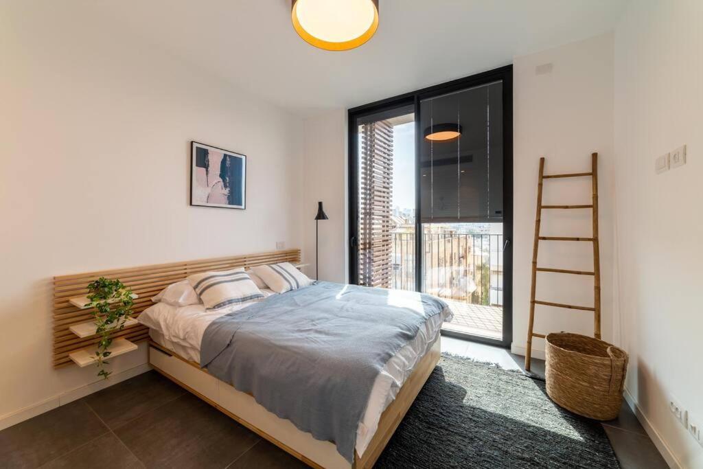 Amazing Penthouse On Gordon Beach 8 Guests Tel Aviv Esterno foto