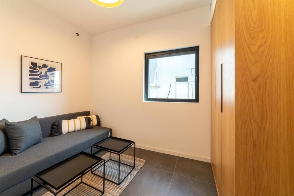 Amazing Penthouse On Gordon Beach 8 Guests Tel Aviv Esterno foto